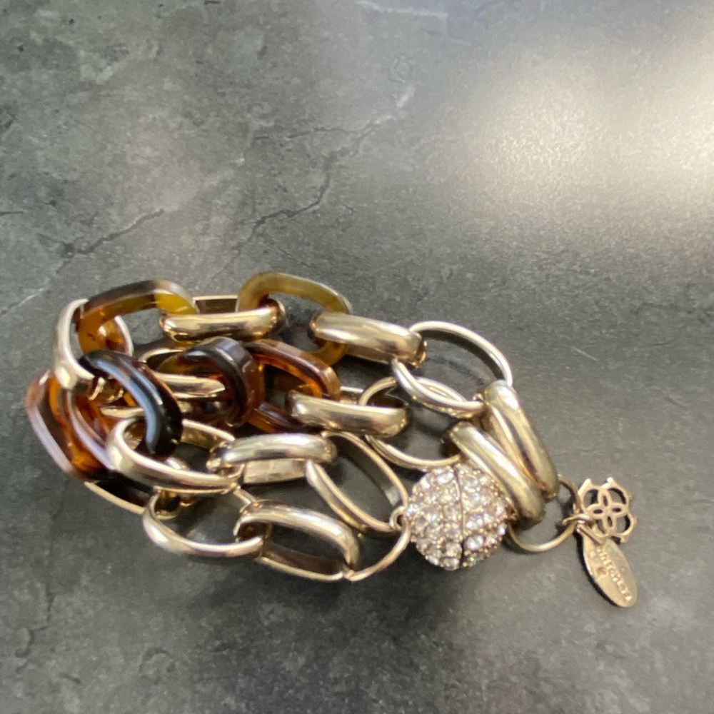 Ann Taylor bracelet.  Used.  Magnet clasp
